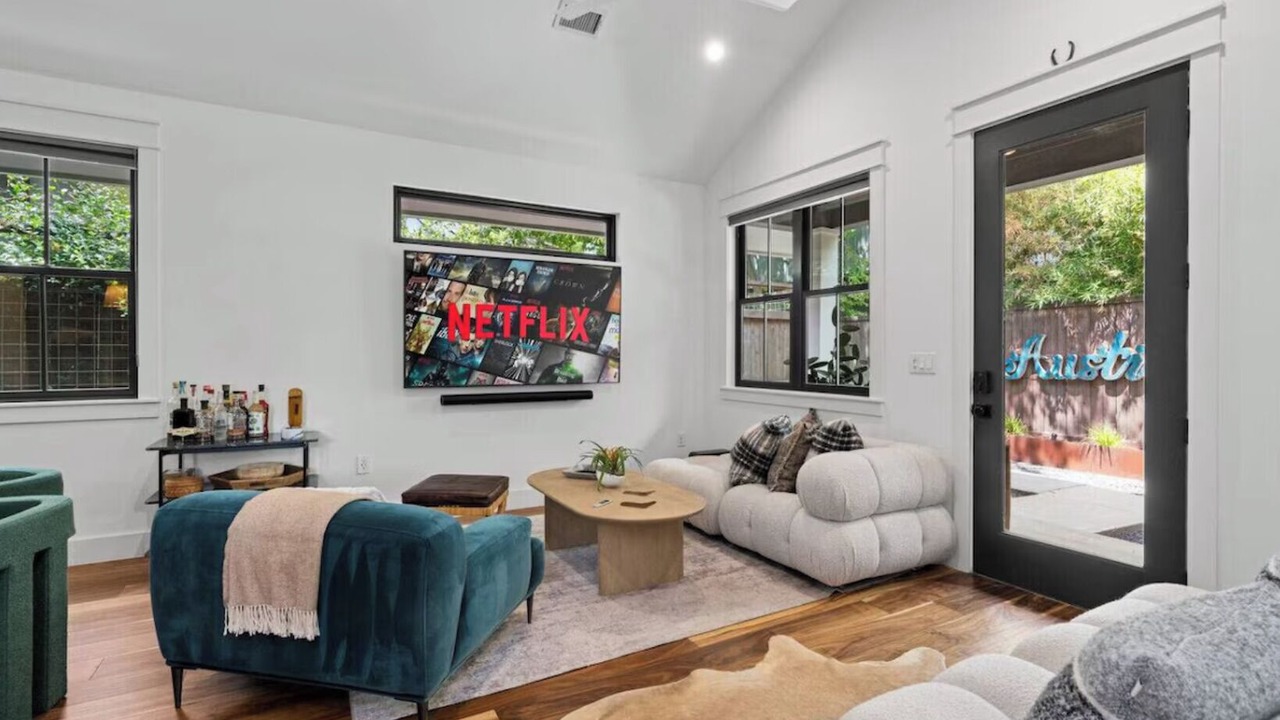 Photo of Livingroom in Zilker