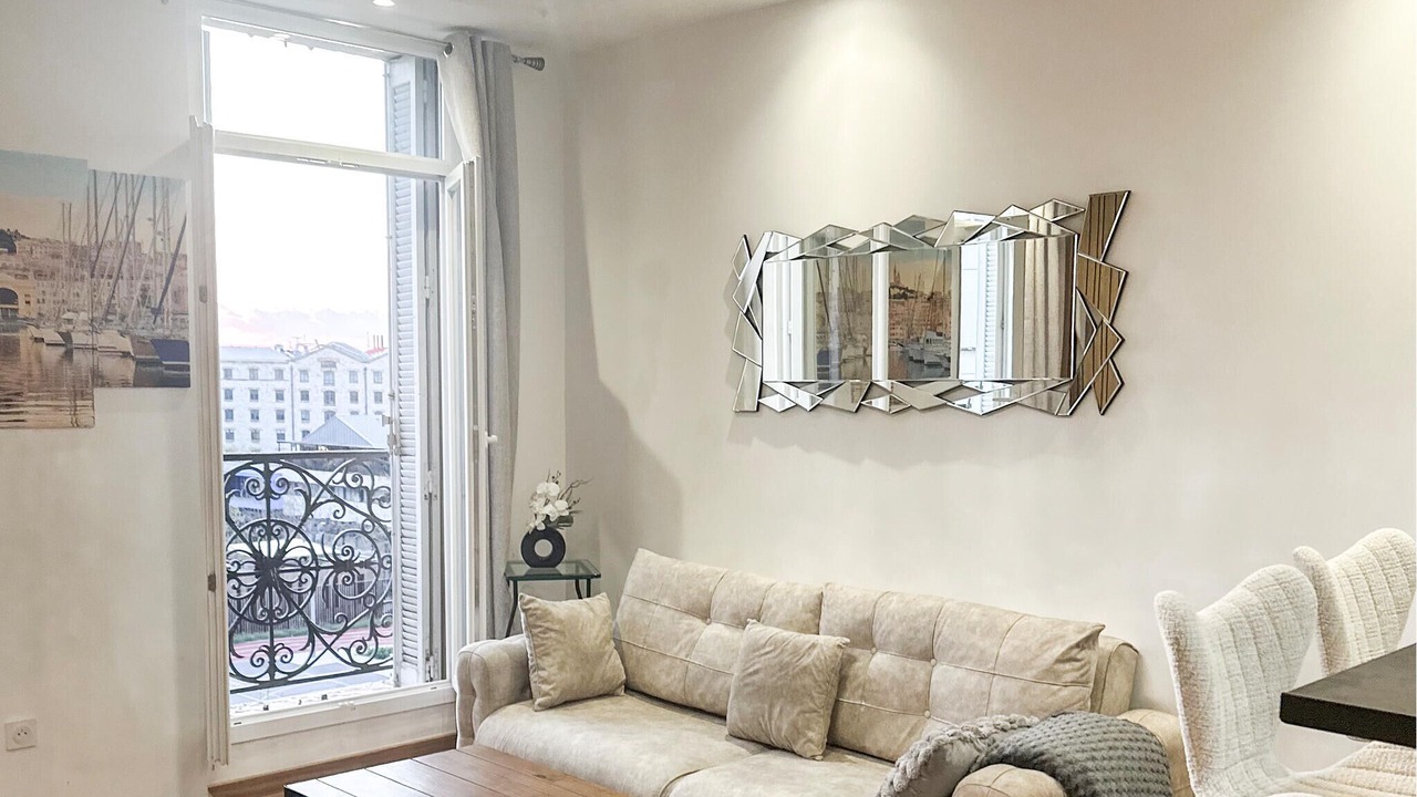 Photo of Bedroom in La Joliette
