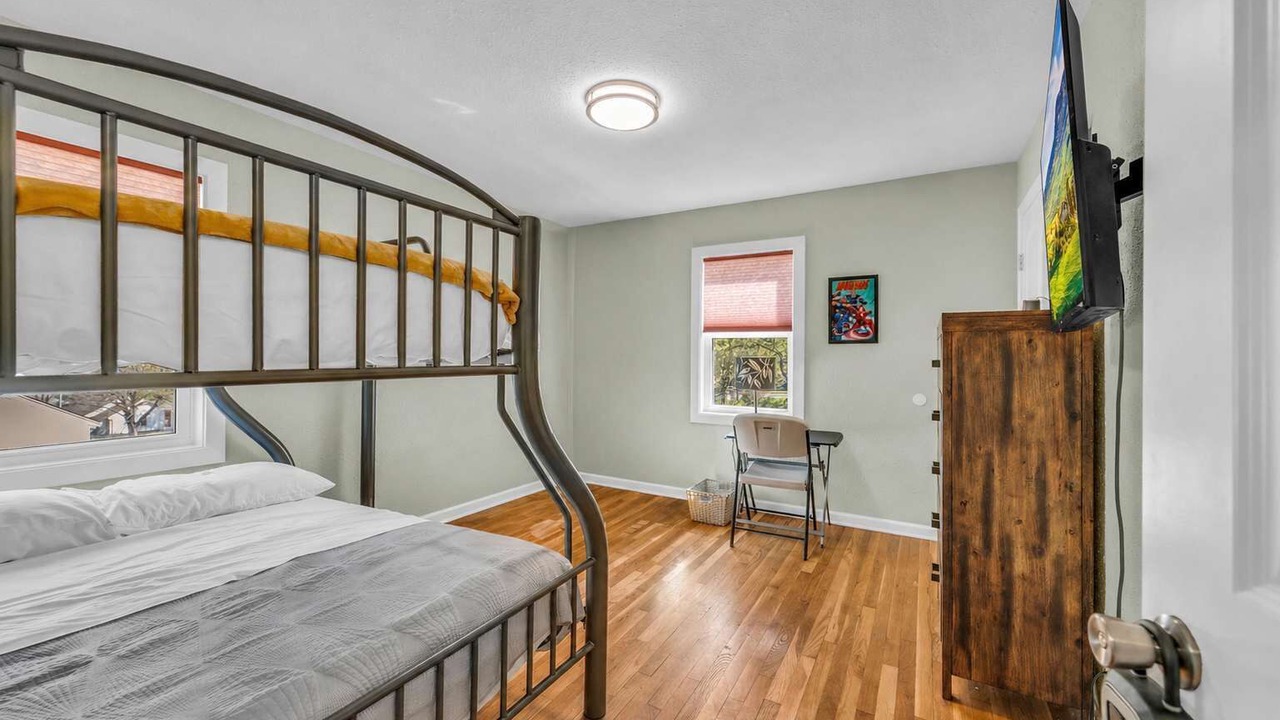 Photo of Bedroom in South Kansas City