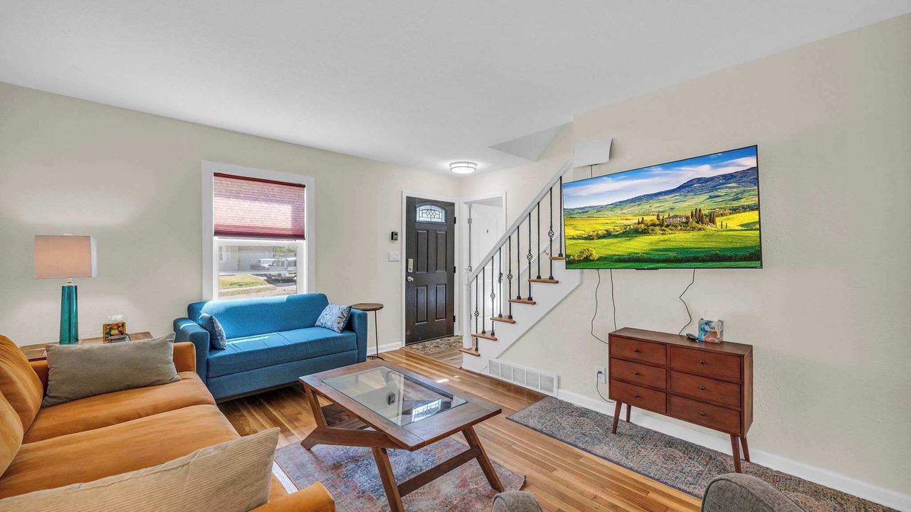 Photo of Livingroom in South Kansas City