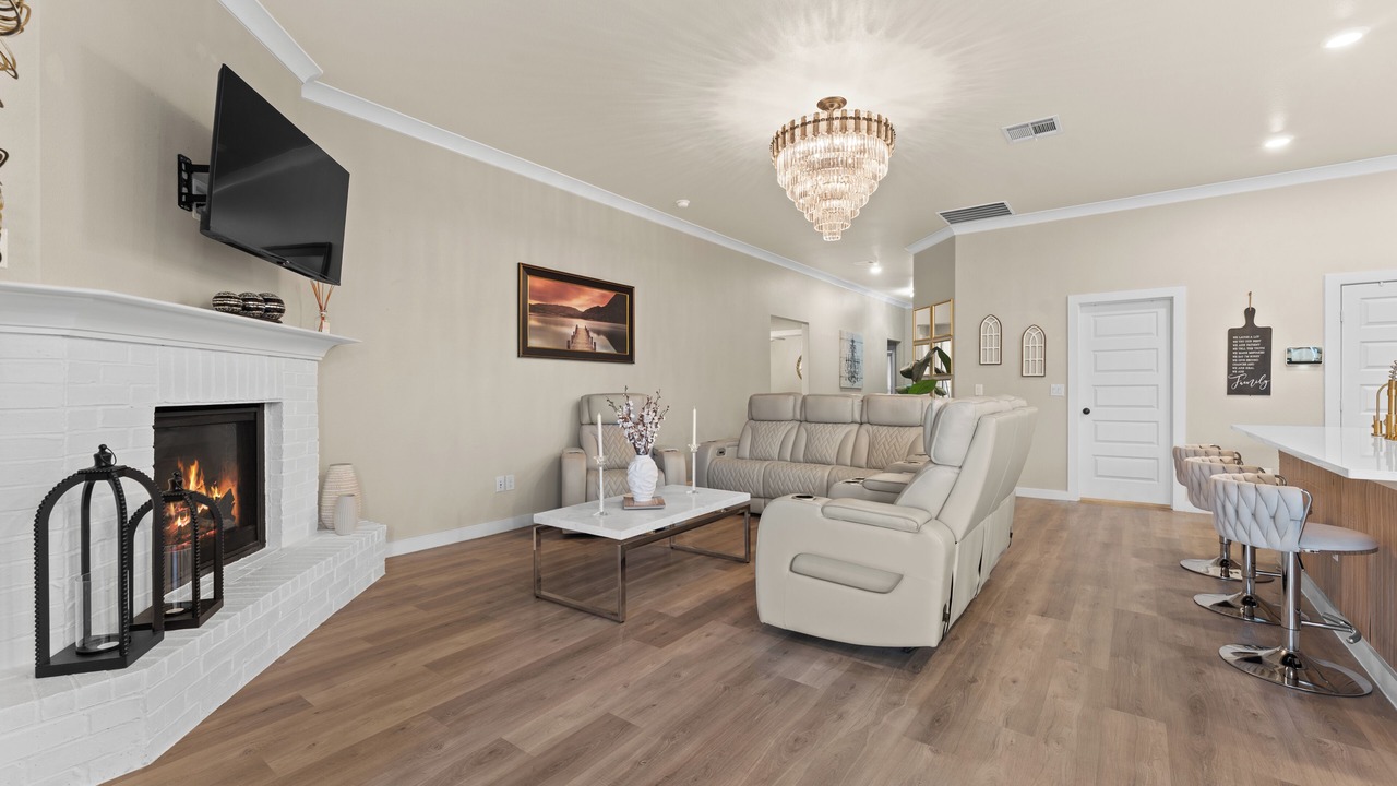 Photo of Livingroom in Midland