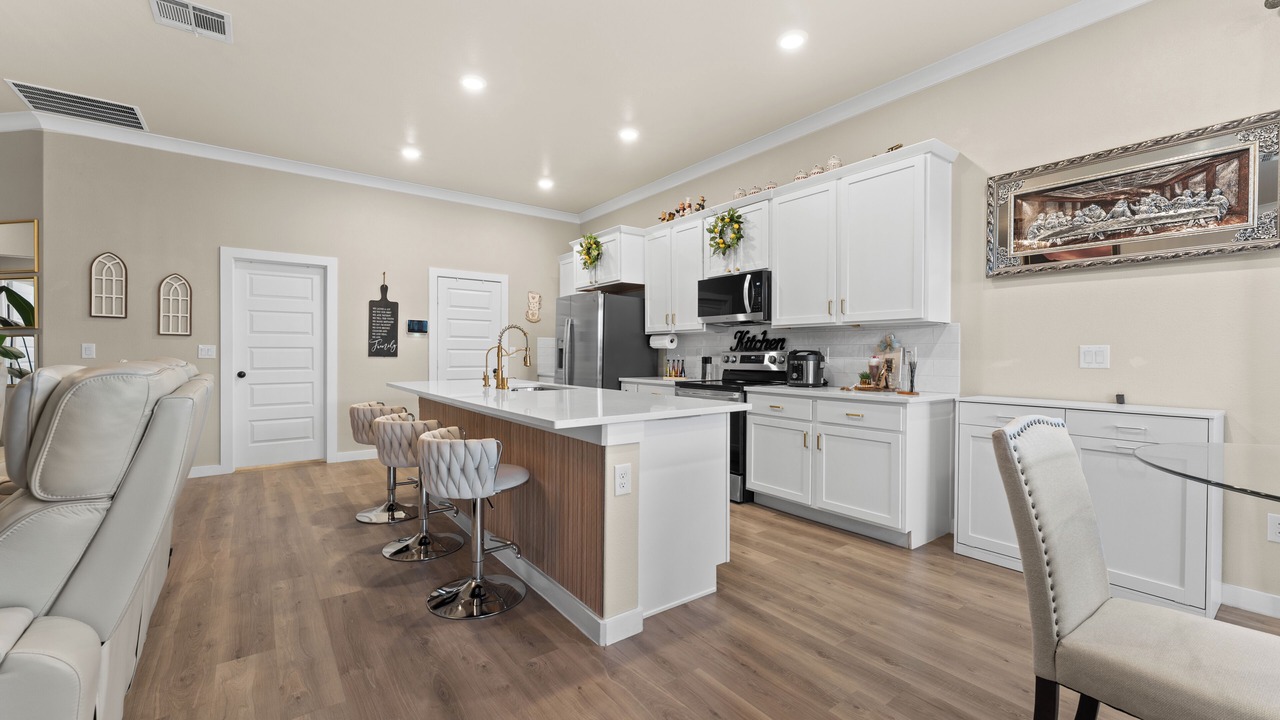 Photo of Kitchen in Midland