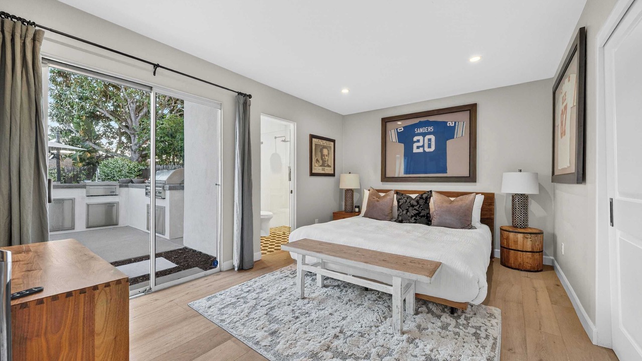 Photo of Bedroom in La Jolla Heights