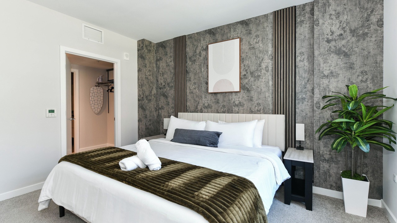 Photo of Bedroom in Crystal City