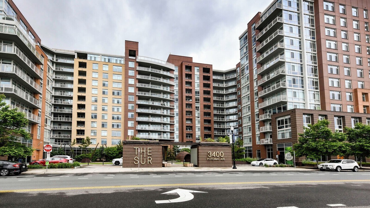 Photo of Outdoor in Crystal City