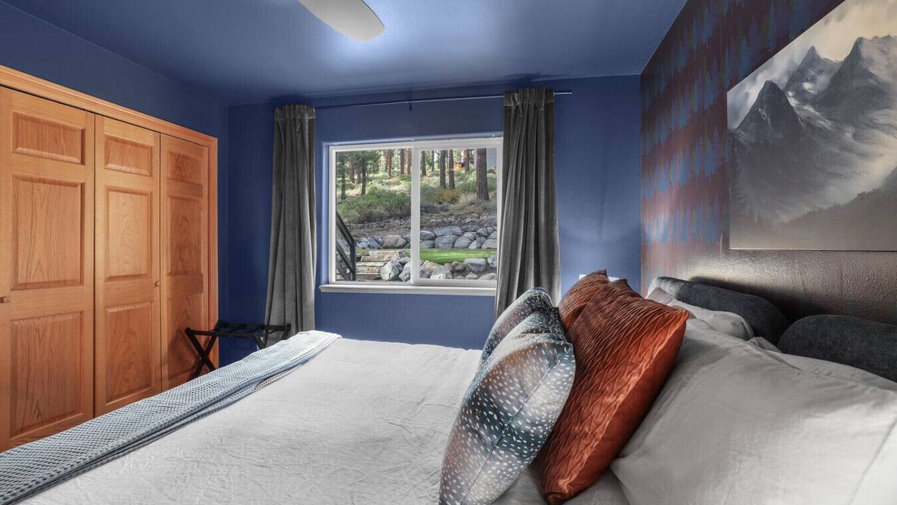 Photo of Bedroom in Kings Beach