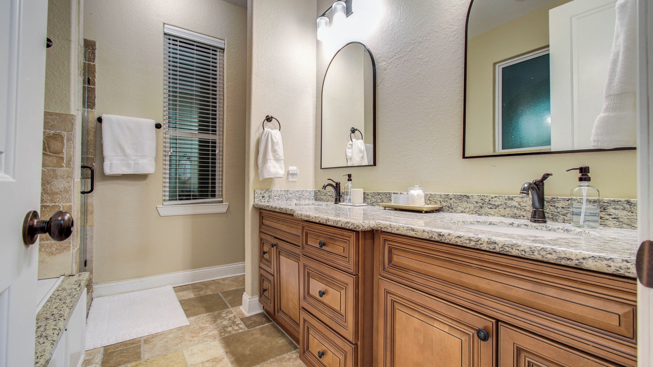 Photo of Bathroom in Greater East End