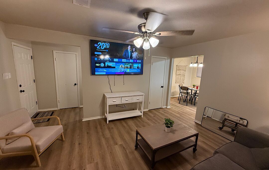 Photo of Livingroom in Port Neches