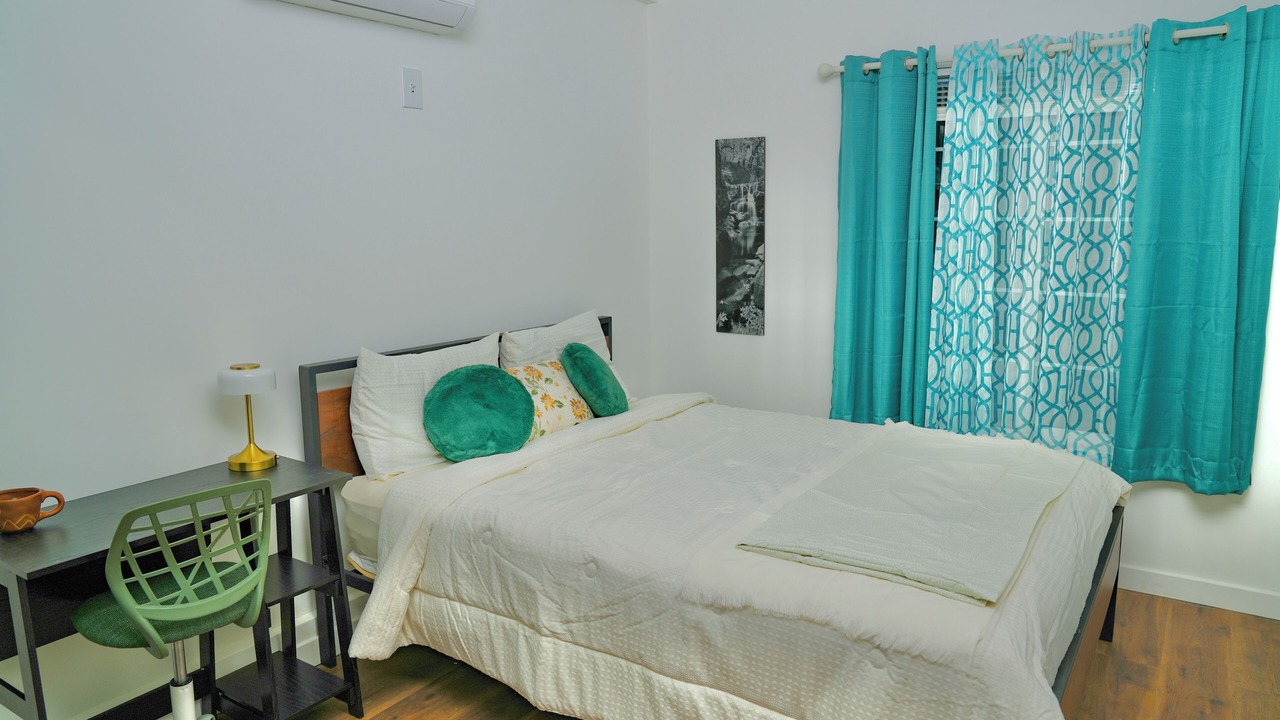 Photo of Bedroom in Canoga Park