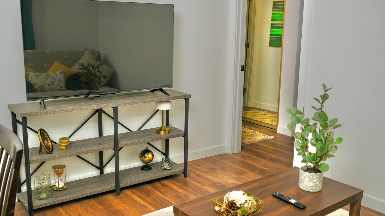 Photo of Livingroom in Canoga Park