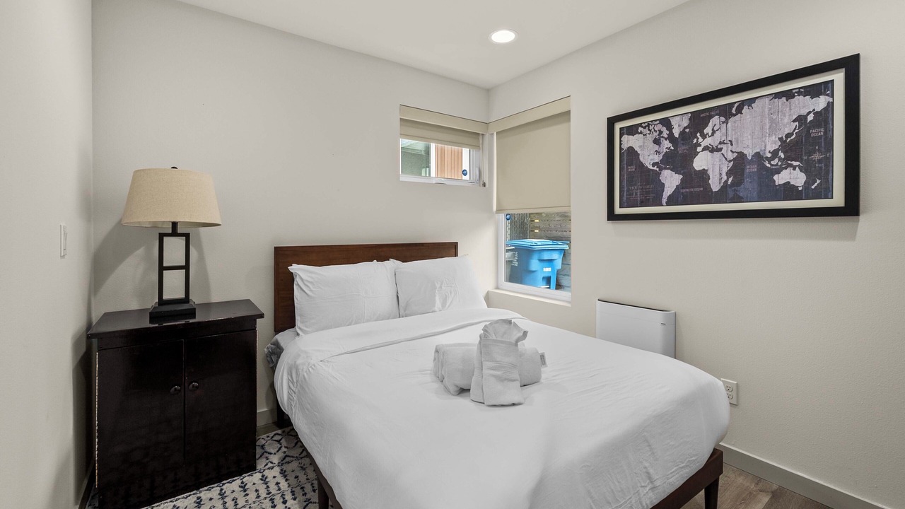 Photo of Bedroom in University District