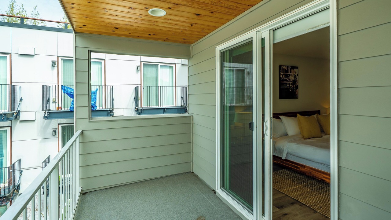 Photo of Bedroom in University District