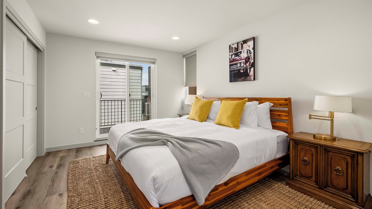 Photo of Bedroom in University District