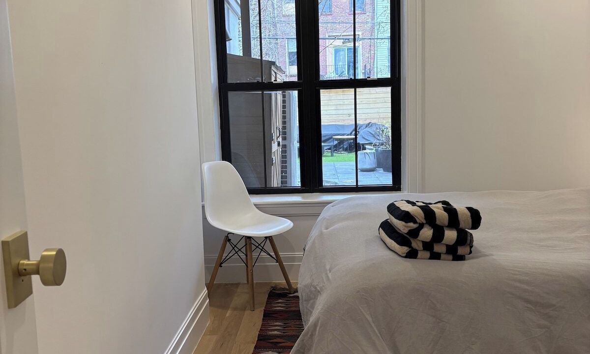 Photo of Bedroom in Ocean Hill