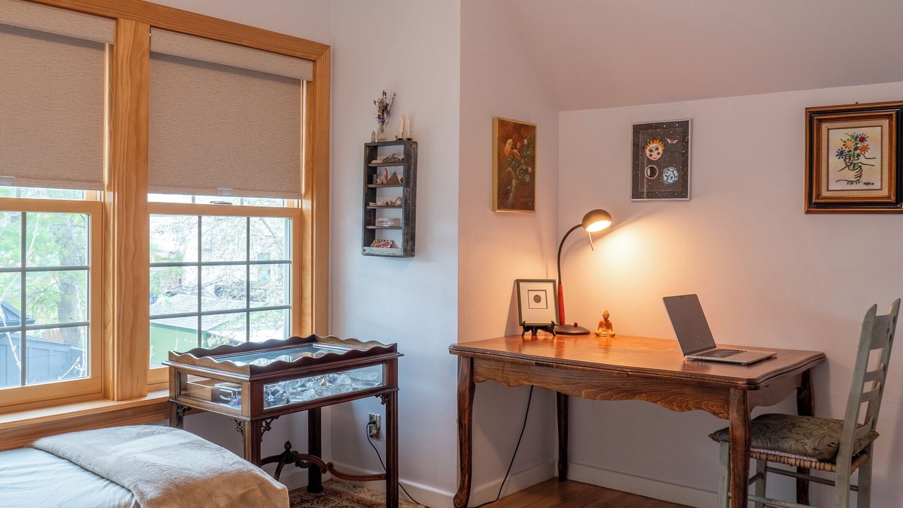 Photo of Bedroom in Central Boulder