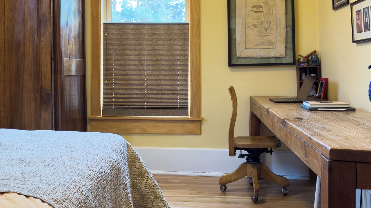 Photo of Bedroom in Central Boulder