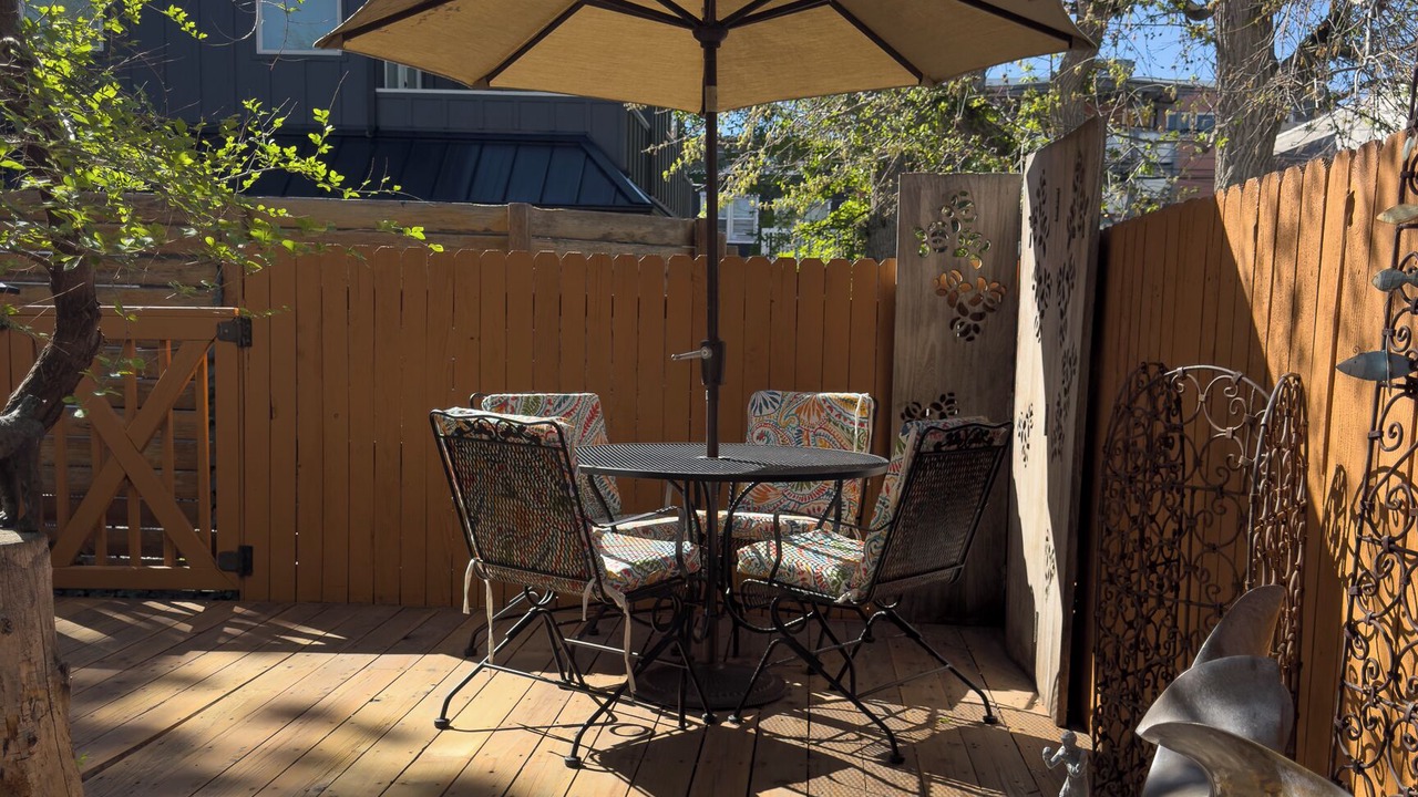 Photo of Outdoor in Central Boulder