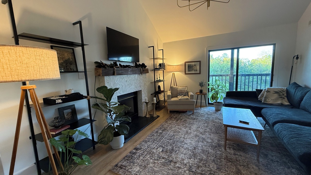 Photo of Livingroom in Lynchburg