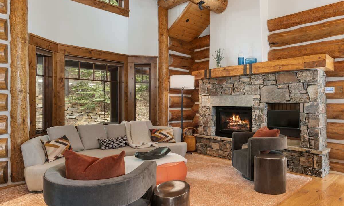 Photo of Livingroom in Granite Ridge