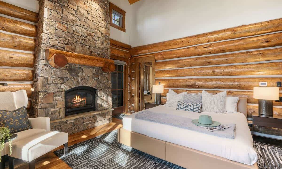 Photo of Bedroom in Granite Ridge