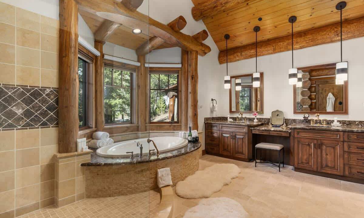 Photo of Bathroom in Granite Ridge