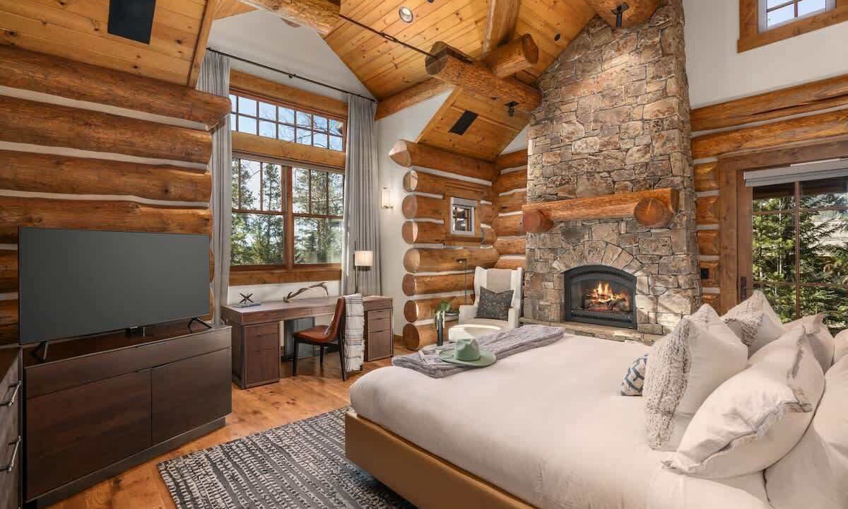 Photo of Bedroom in Granite Ridge