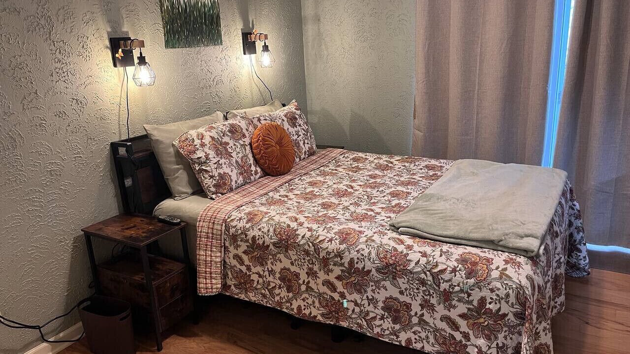 Photo of Bedroom in Holiday Island