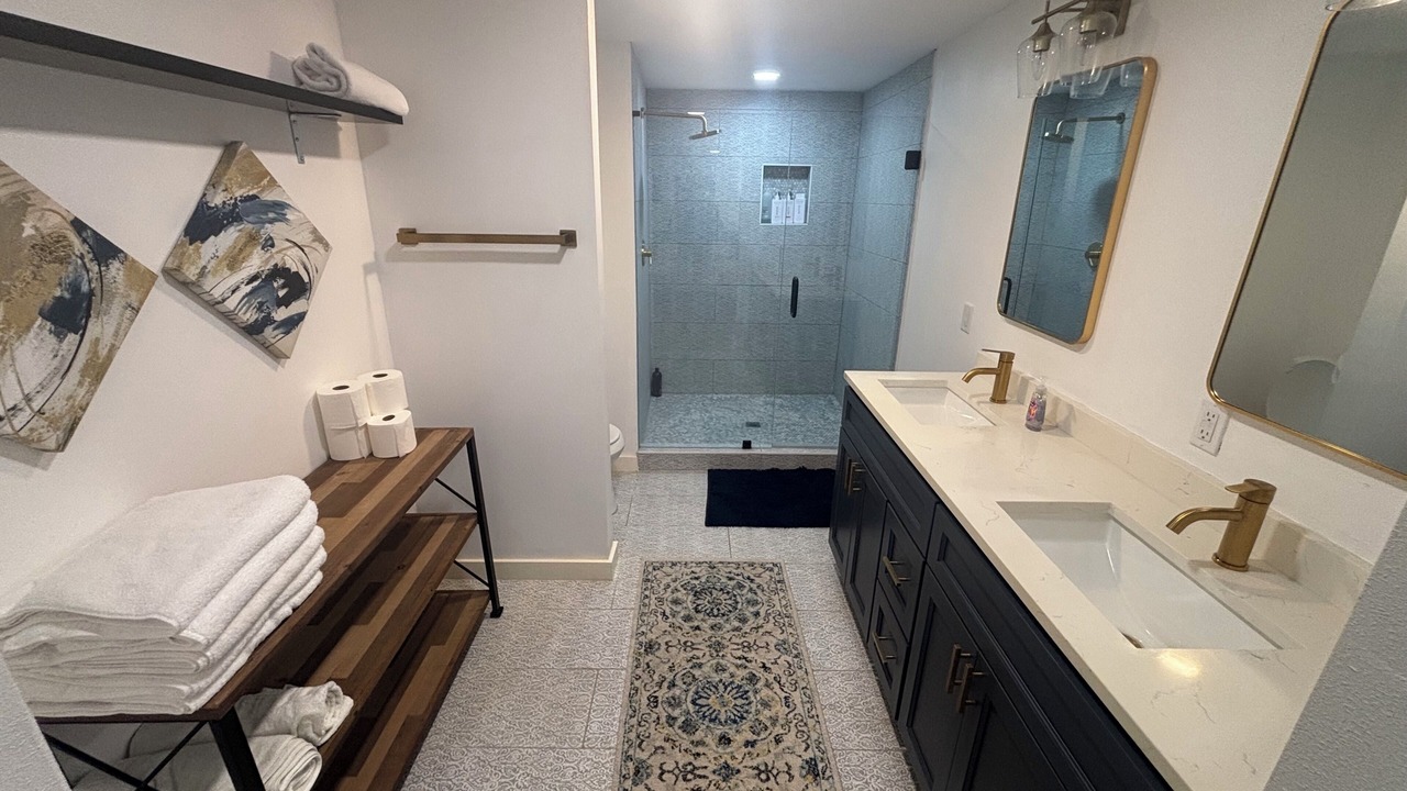 Photo of Bathroom in Enchanted Oaks