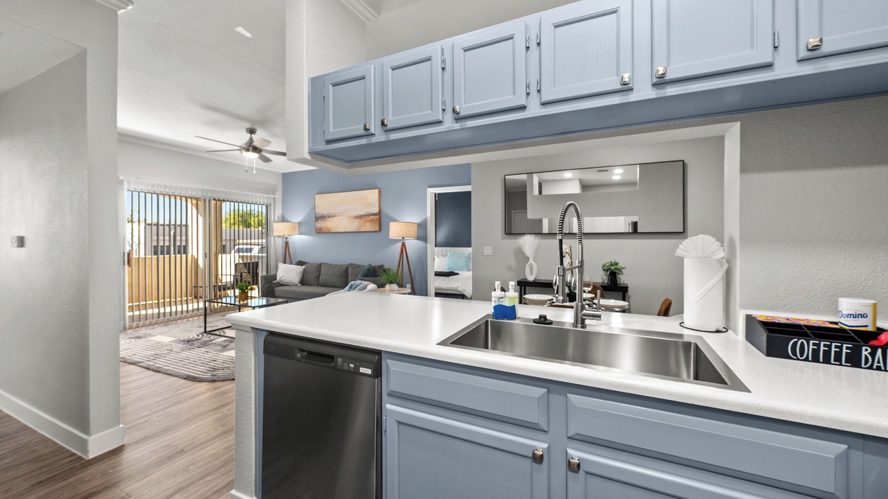 Photo of Kitchen in McDowell Mountain Apartments