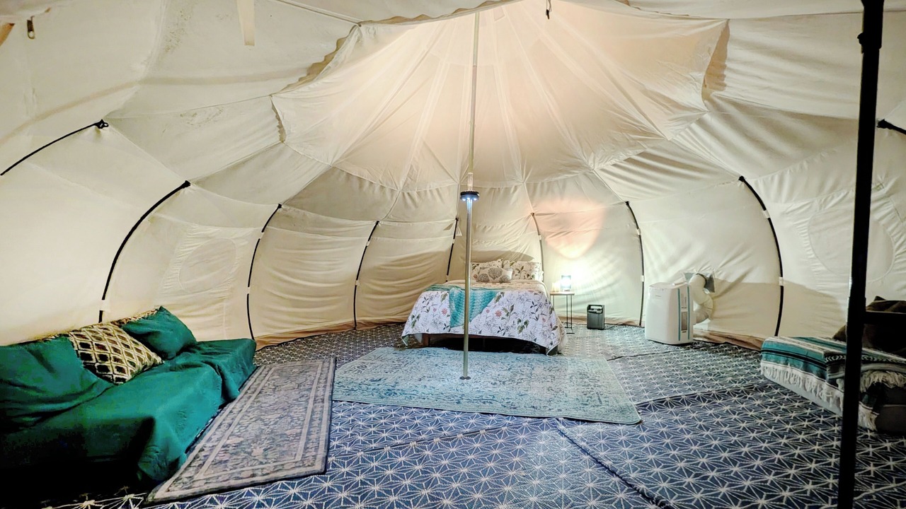 Photo of Bedroom in Smithville