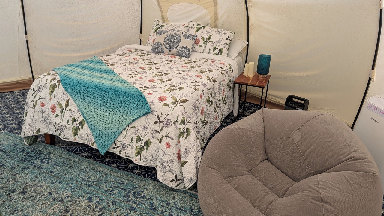 Photo of Bedroom in Smithville