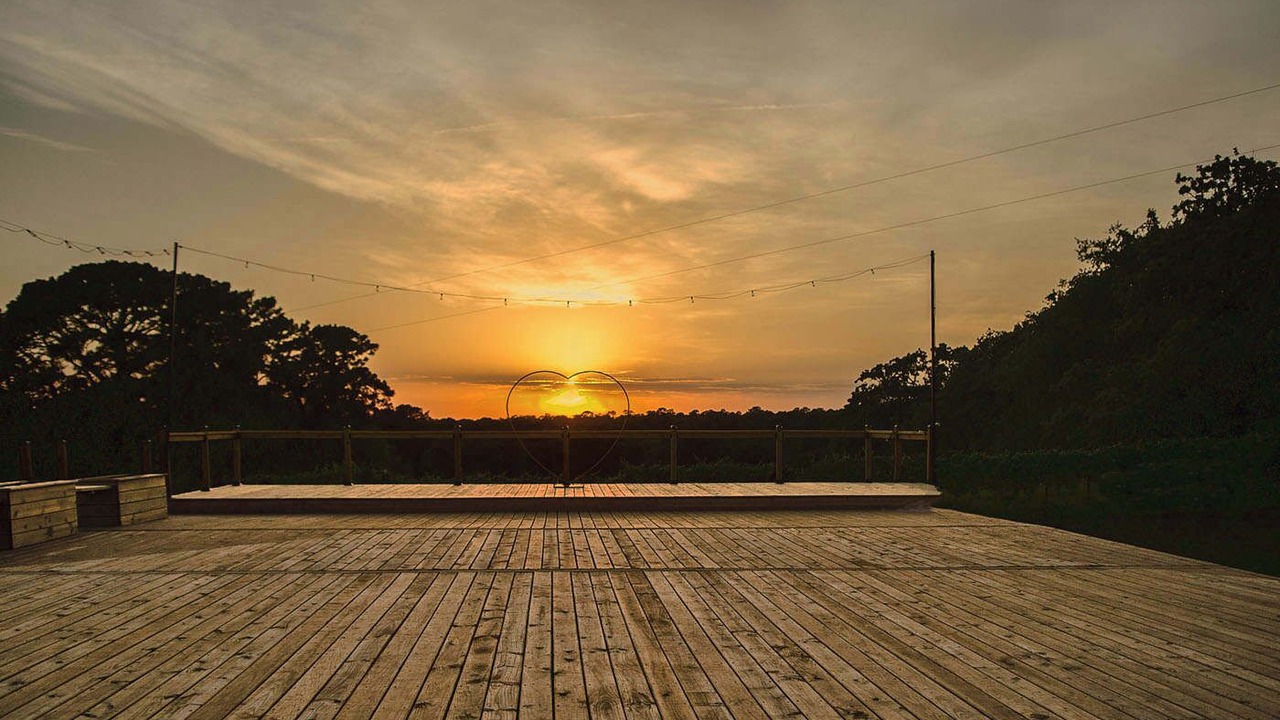 Photo of Outdoor in Smithville