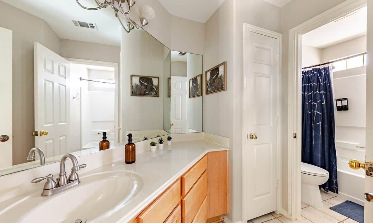 Photo of Bathroom in Stone Oak