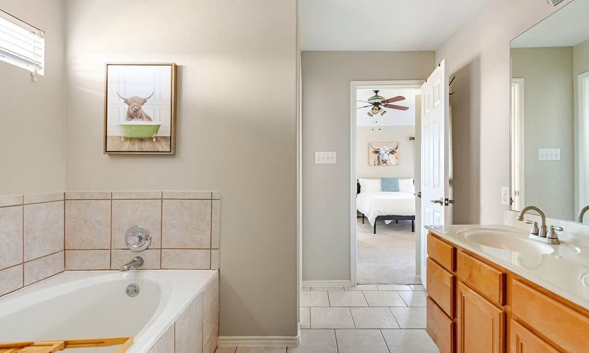 Photo of Bathroom in Stone Oak