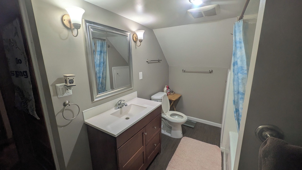 Photo of Bathroom in Blasdell