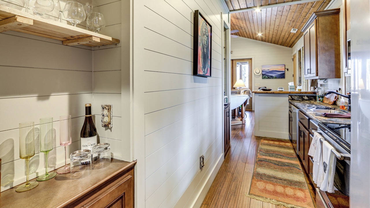 Photo of Kitchen in Tuckasegee
