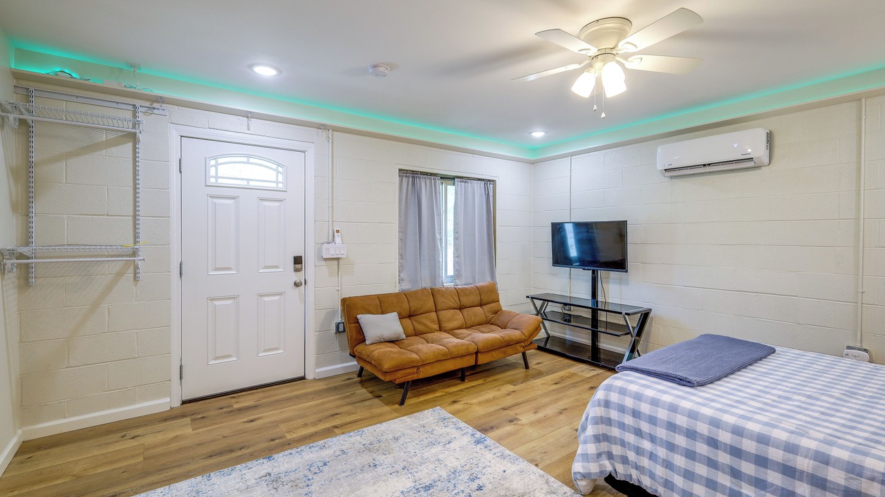 Photo of Bedroom in Clinton
