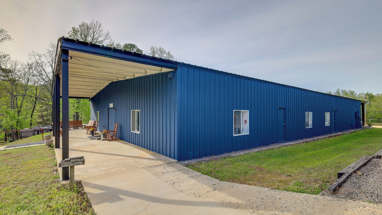 Photo of Outdoor in Clinton