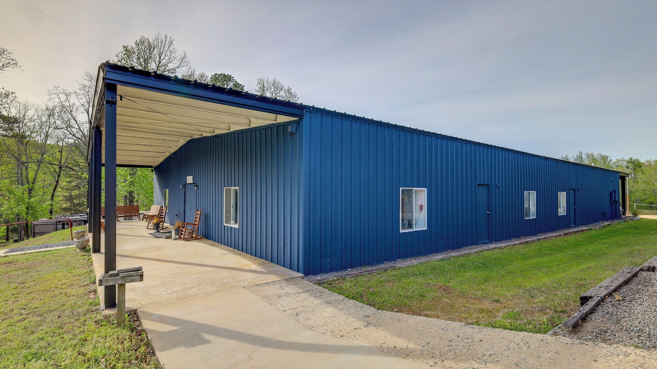 Photo of Outdoor in Clinton