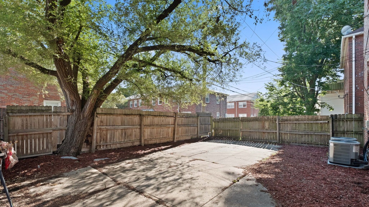 Photo of Outdoor in University City