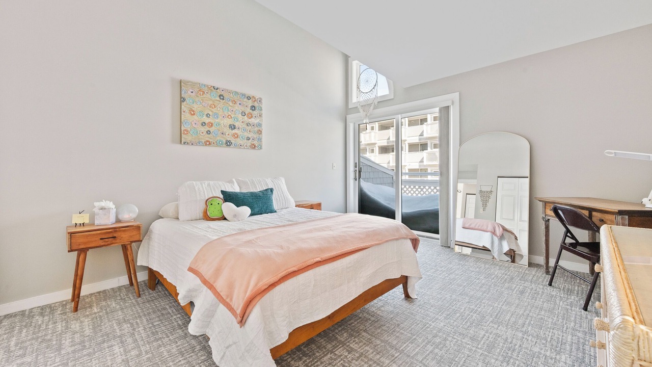 Photo of Bedroom in York Beach