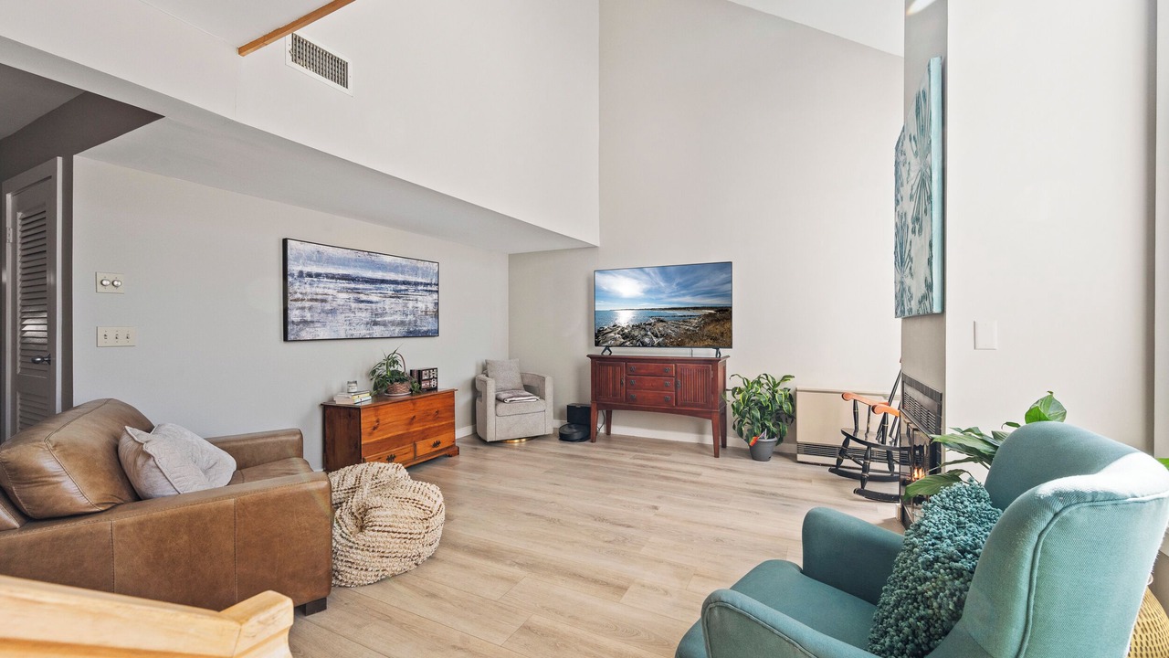 Photo of Livingroom in York Beach