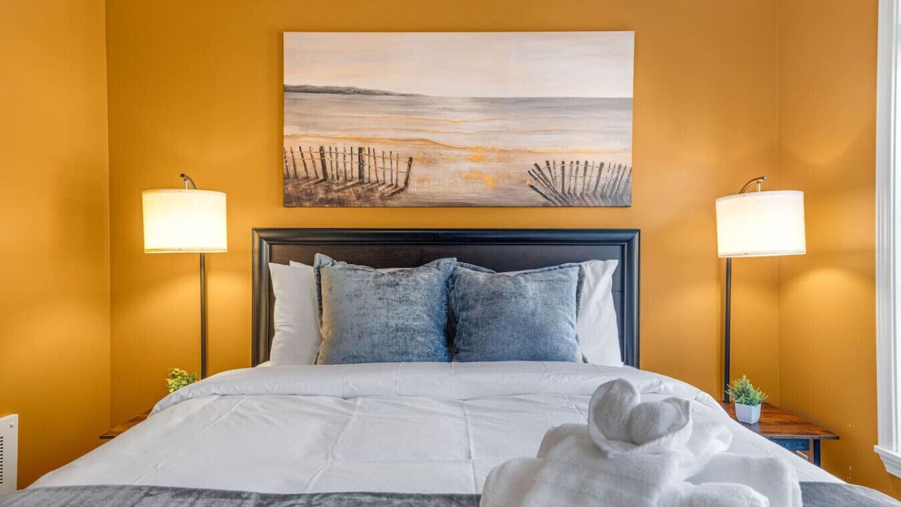 Photo of Bedroom in Fremont