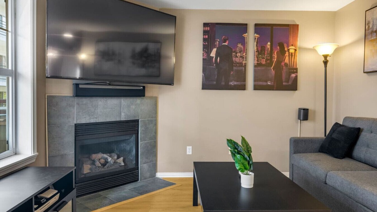 Photo of Livingroom in Fremont