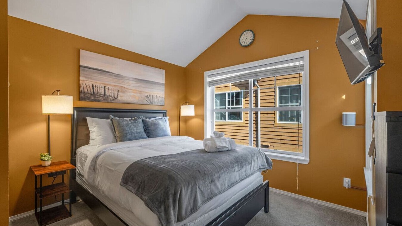 Photo of Bedroom in Fremont