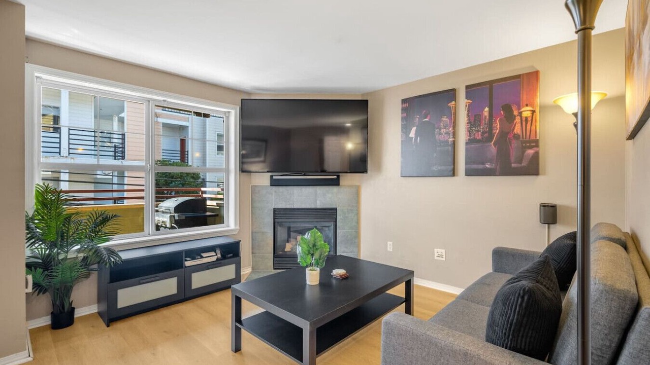 Photo of Livingroom in Fremont