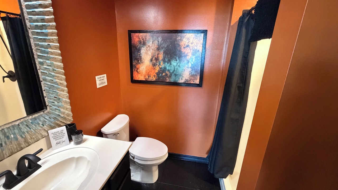 Photo of Bathroom in Lake Lorraine