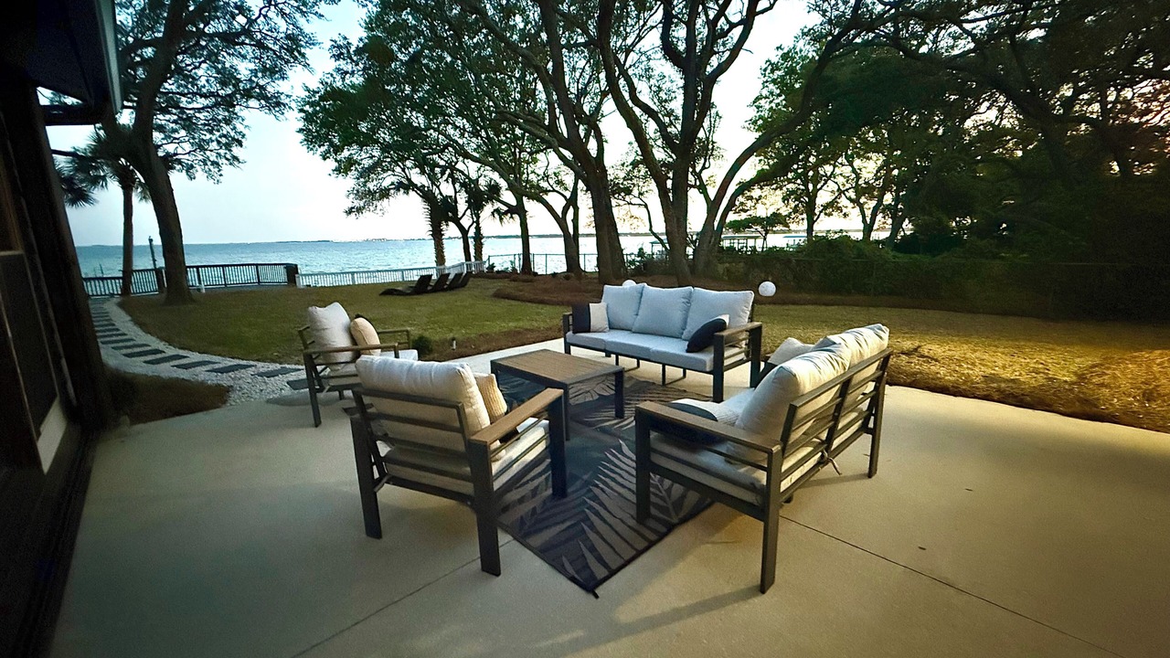 Photo of Patio Balcony in Lake Lorraine