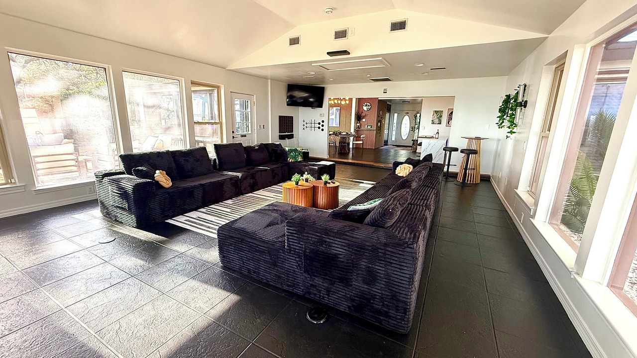 Photo of Livingroom in Lake Lorraine