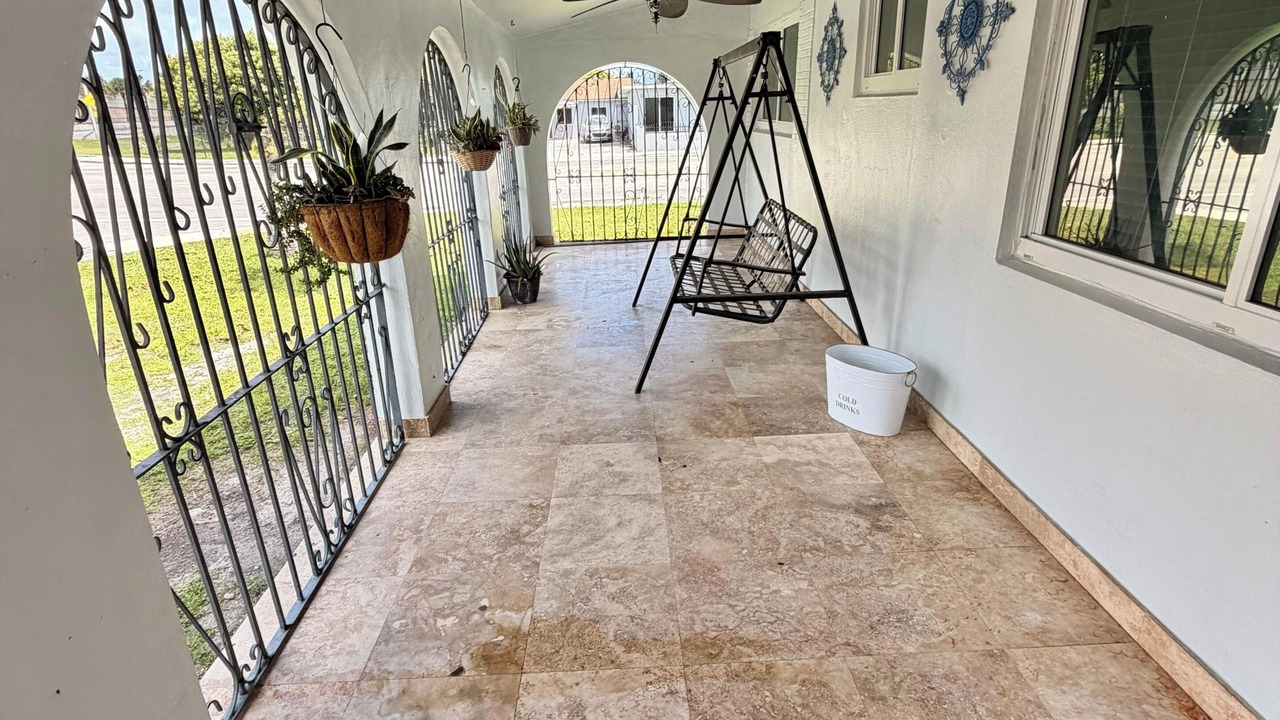 Photo of Patio Balcony in Flagami
